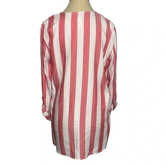 Ruby Rd. Red White Cabana Stripe V-neck Costal Nautical Top Medium NWT - Picture 3 of 6